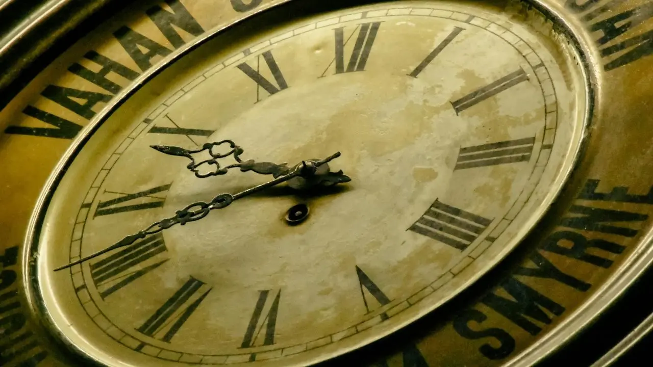 NWT Moves To End Time Change Following Alberta Plan