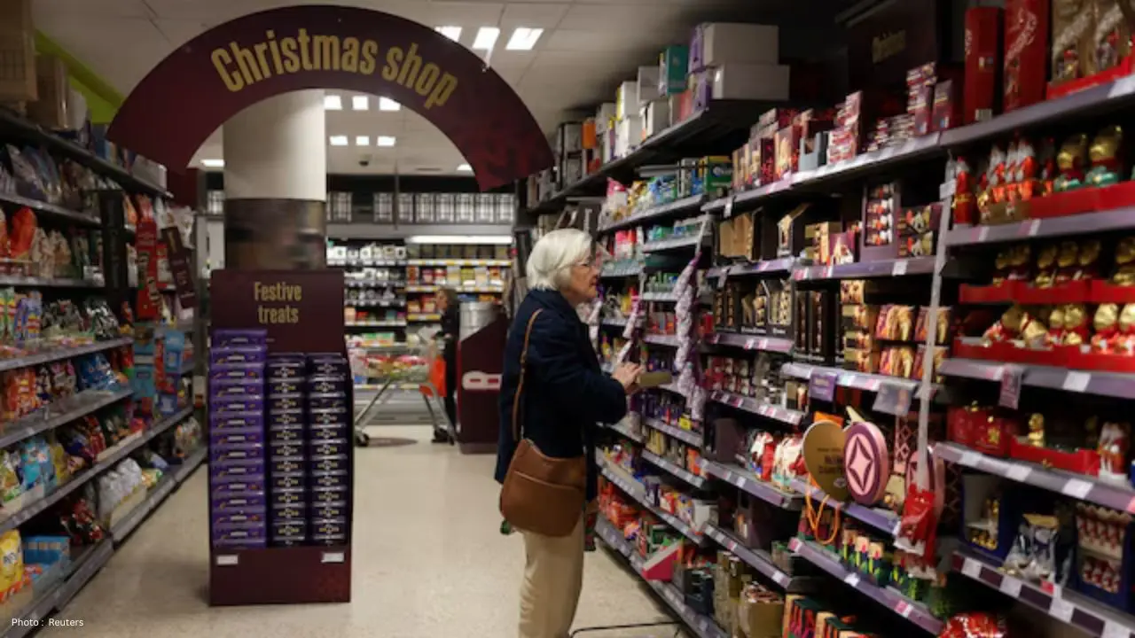 Inflation in the UK Surges to 3.3% Due to Iran Conflict