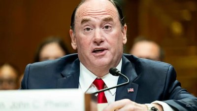 US Navy Secretary Phelan fired Amid Wartime Shakeup