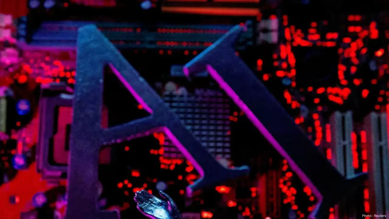 China Tightens Foreign Investment Rules on Tech Firms Targeting US Funding