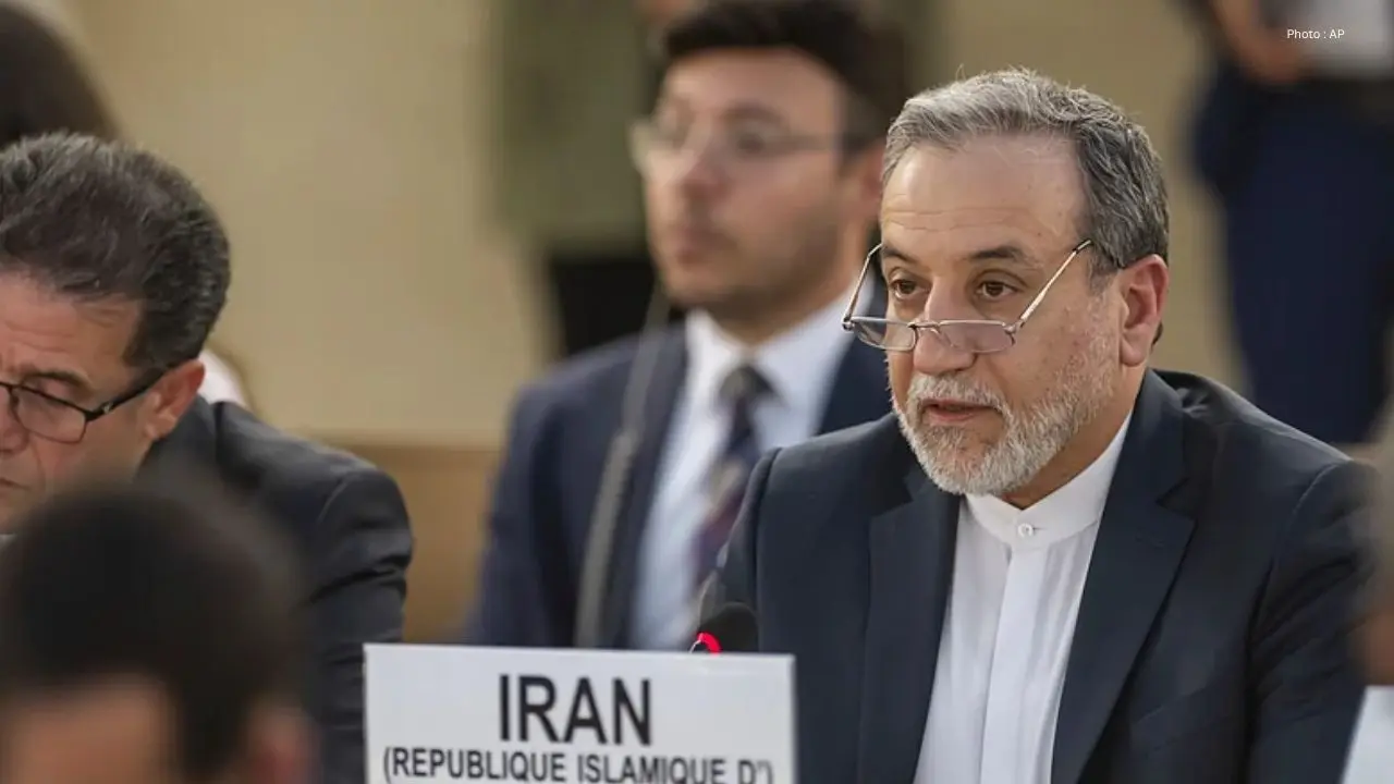 Iranian FM Araghchi Heads To Pakistan As Diplomatic Push For US Talks Intensifies