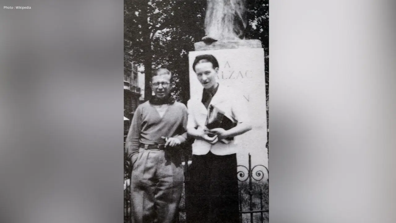 Sartre And Beauvoir  Living Separately  Loving Together