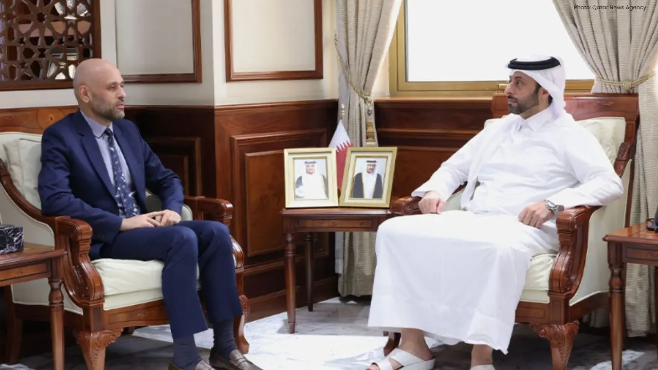 Qatar's Municipality Minister Engages US Diplomat to Enhance Ties