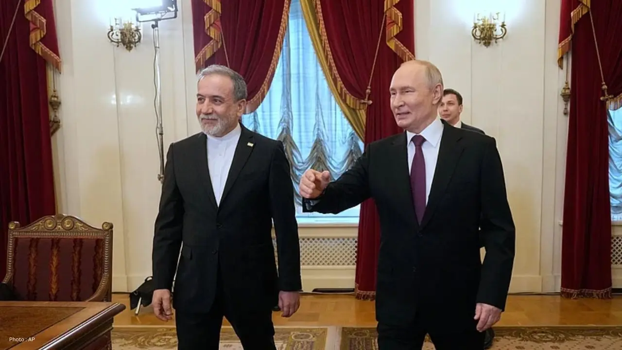 Iran Plays Hormuz Card  De-escalation Or Missed Opportunity