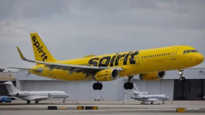Spirit Airlines Cancels Flights Shuts Down Operations