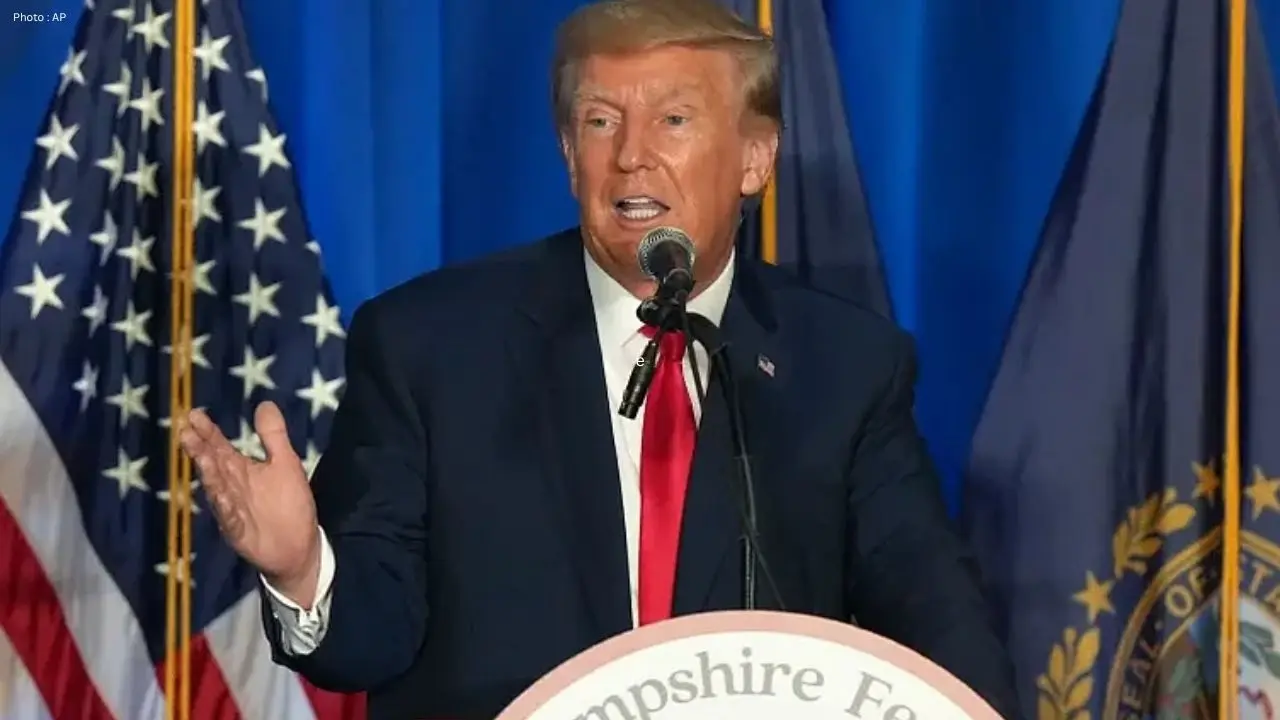 Trump Reviews New Iran Peace Proposal Amid Tensions Over Strait Of Hormuz