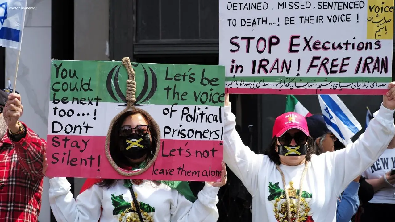 Iran Proposes Phased De-escalation Plan As Trump Remains Unconvinced