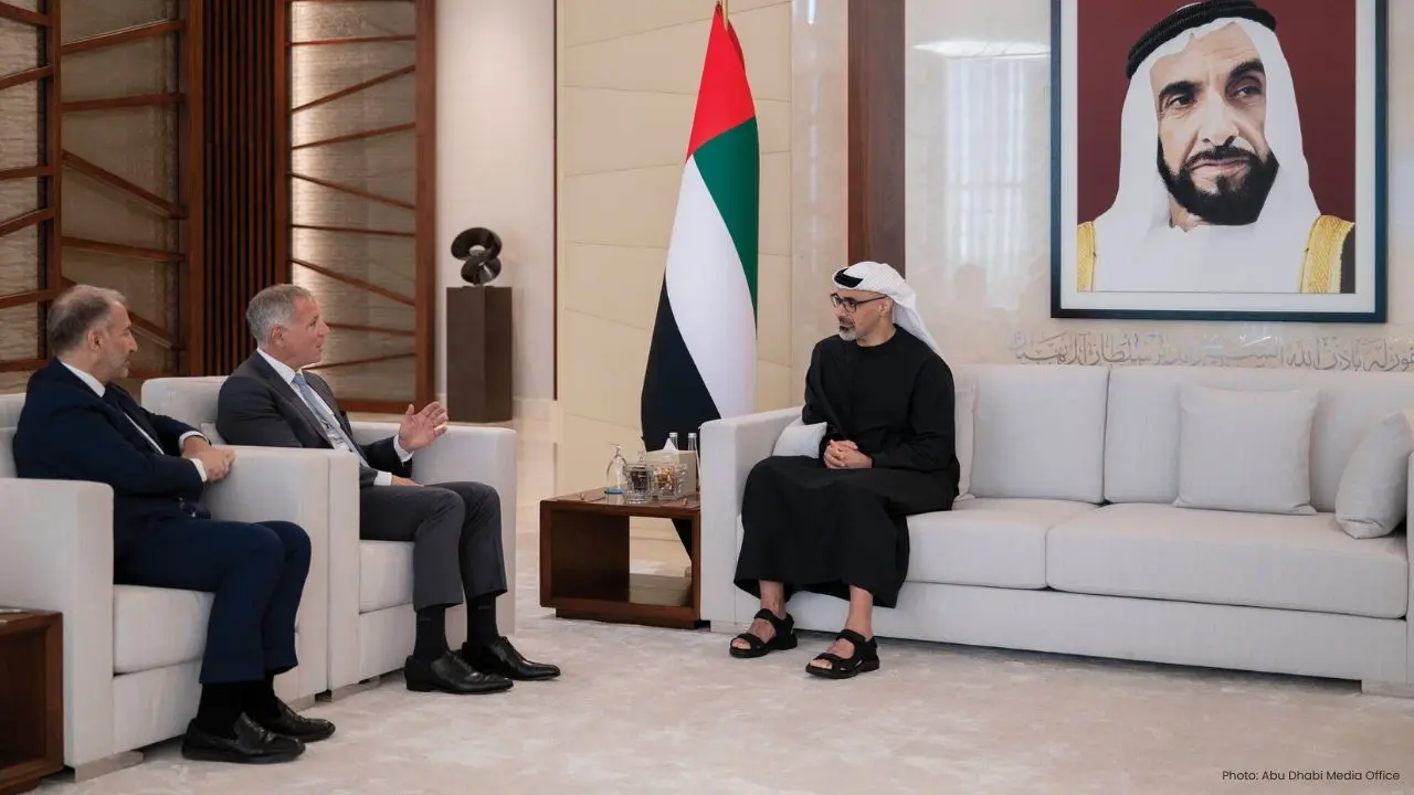 Crown Prince of Abu Dhabi Engages with HSBC CEO to Enhance Financial Alliances