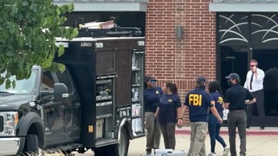 2 dead  3 injured in shootings near Texas shopping mall  police say