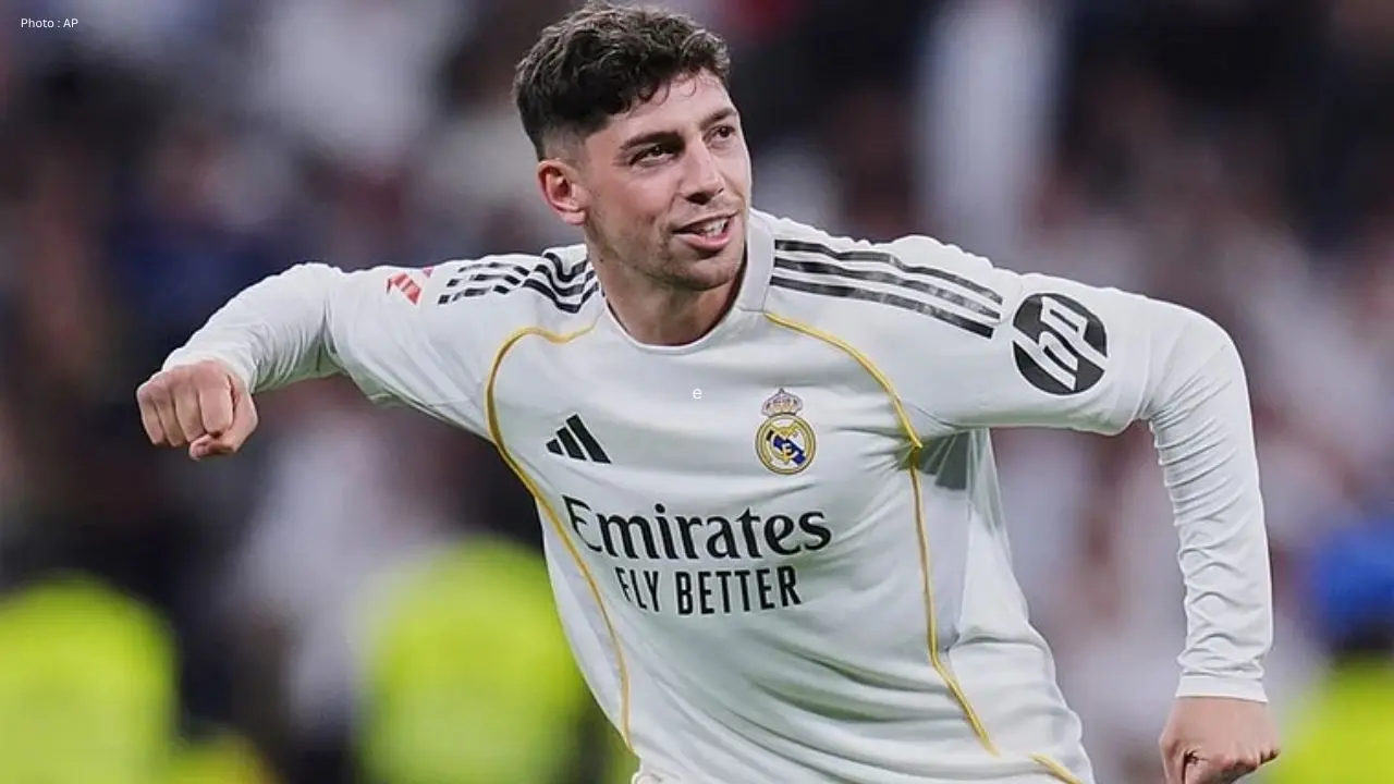 Real Madrid's Valverde Suffers Head Injury After Clash With Teammate Tchouameni
