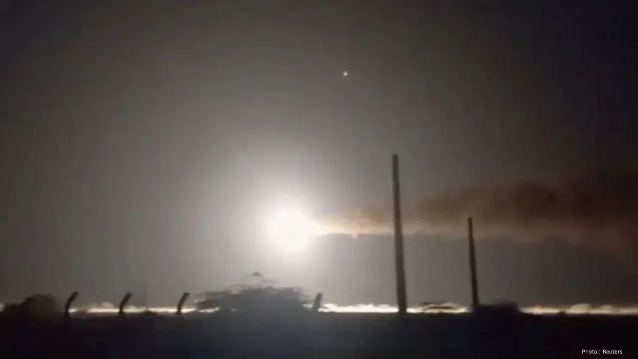 Escalating Tensions: US-Iran Confrontation in the Strait of Hormuz