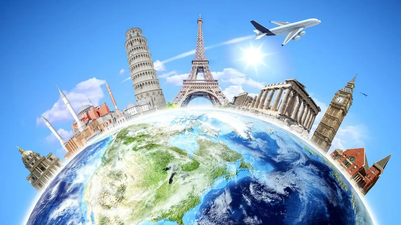 Vietnam Affirms Language Standards for Tour Guides