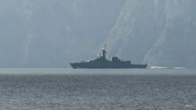 U.S. Says It Intercepted Iranian Attacks On 3 Navy Ships In Strait Of Hormuz