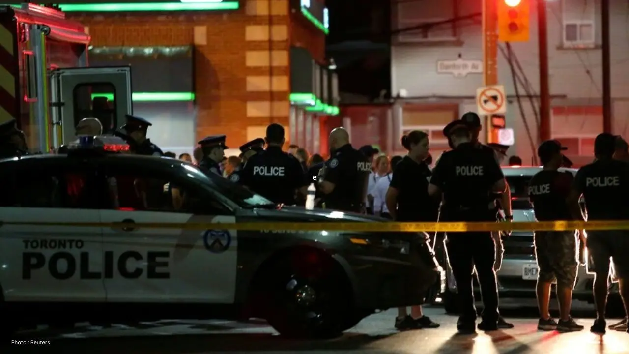 Suspect 18  identified after three shot at outside Toronto synagogue