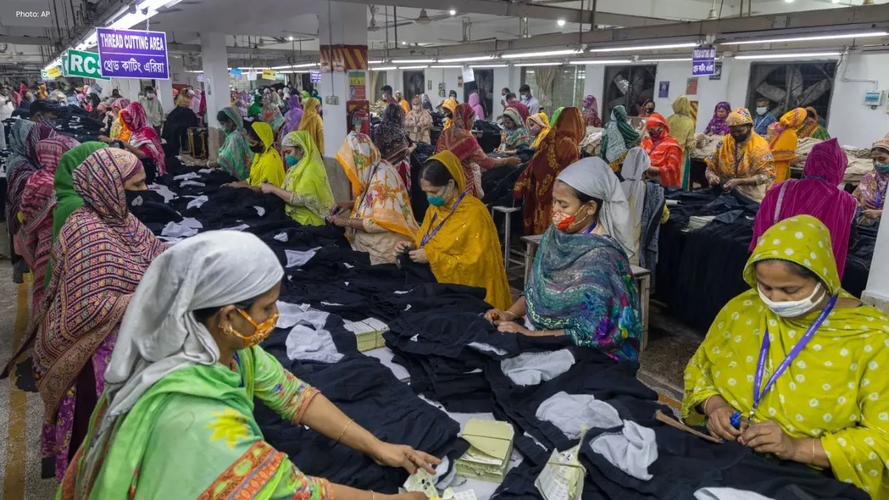 Bangladesh Faces Economic Struggles Due to Iran Conflict