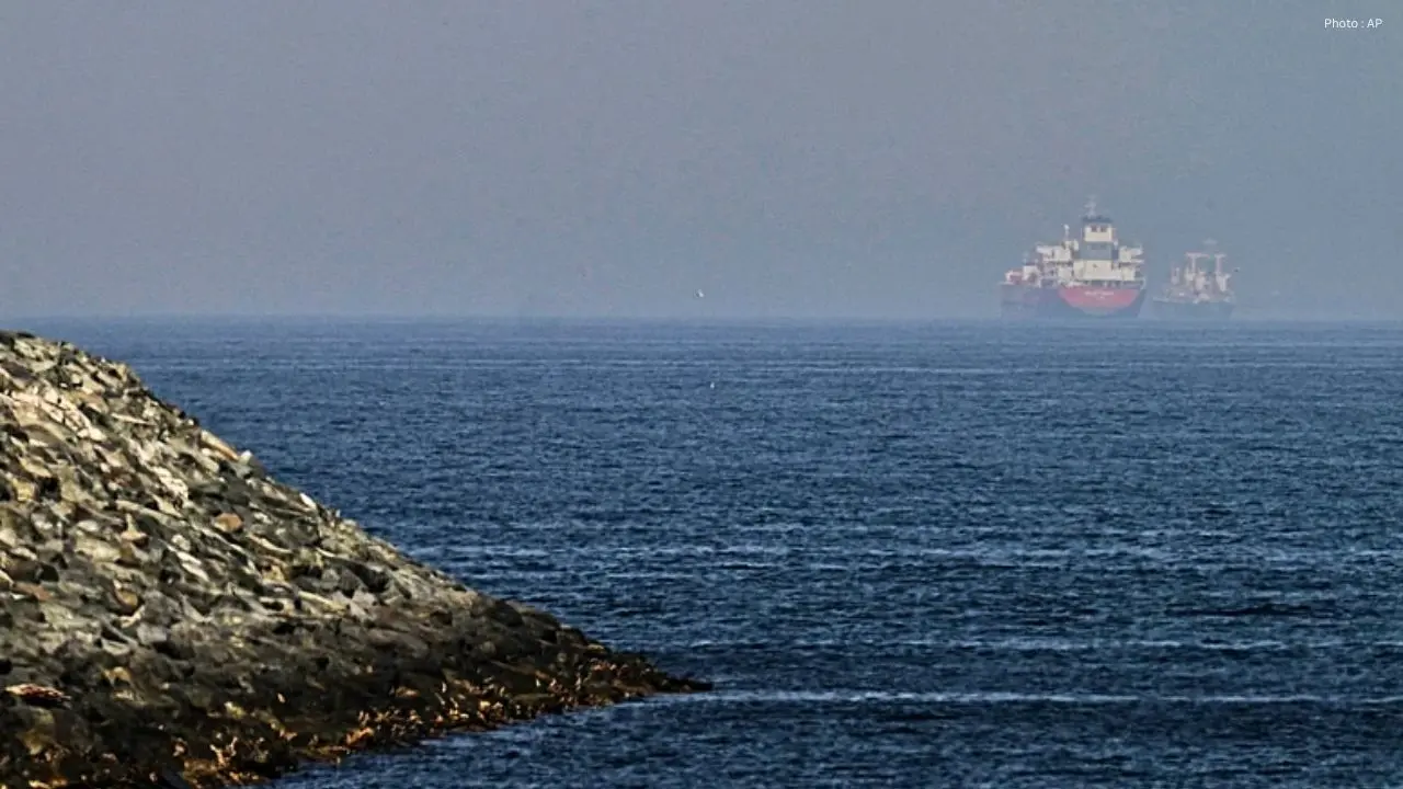 UAE To Speed Up New Pipeline To Bypass Hormuz