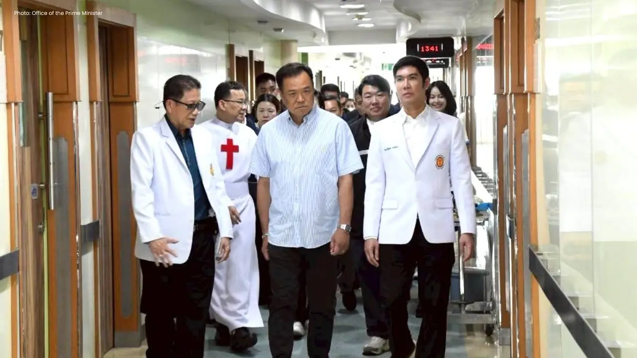 Thai PM Visits Victims of Bangkok Train-Bus Collision