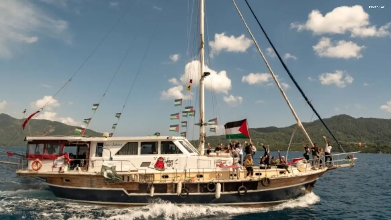 Canadians Among Activists Detained On Gaza Flotilla After Israeli Interception