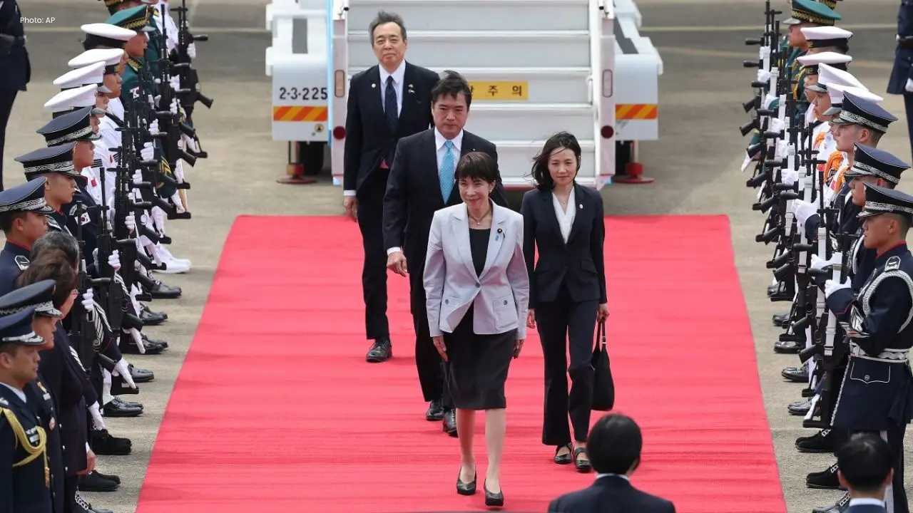 Japan and South Korea Strengthen Ties at Hometown Summit