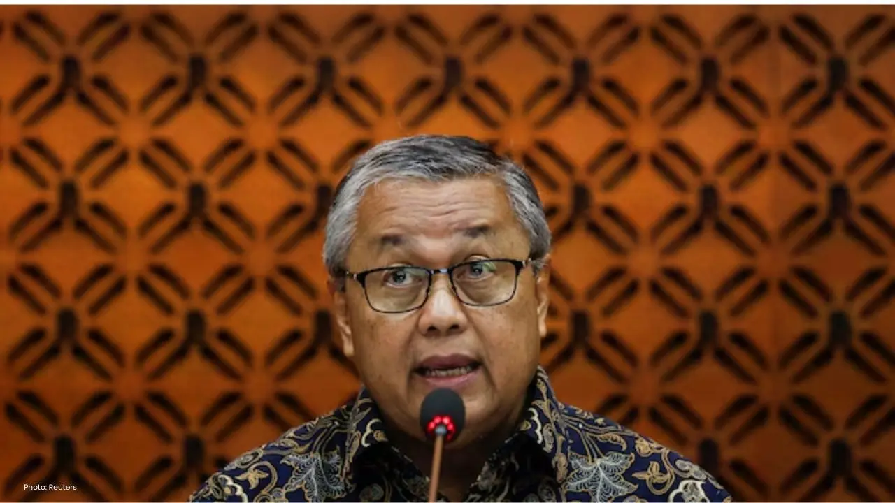 Indonesia Boosts Interest Rates To Stabilize Rupiah