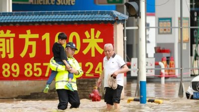 Tragic Flooding and Rainfall Devastate China