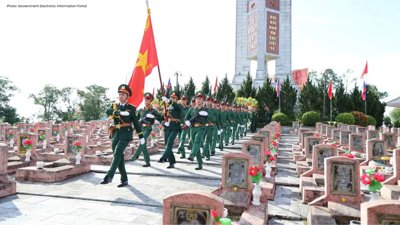 Vietnam Commemorates Return of 80 Soldiers From Laos