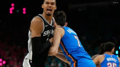 Gilgeous-Alexander leads Thunder past Spurs for 2-1 NBA playoff lead