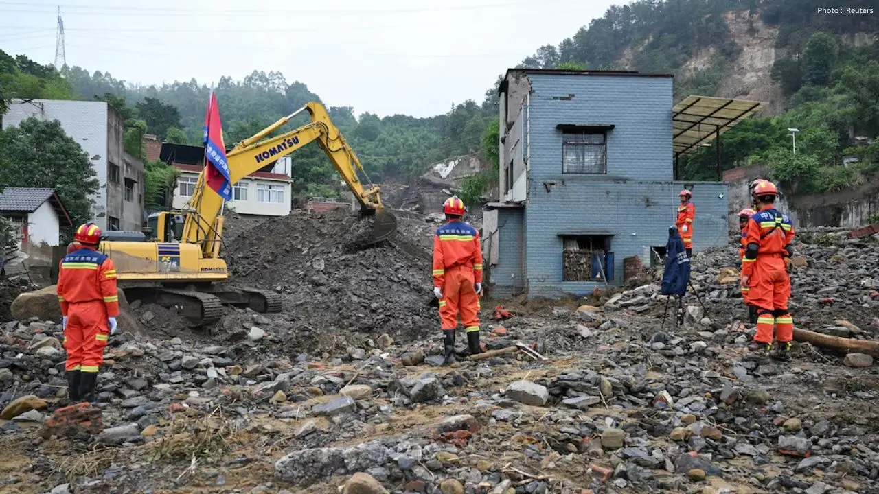 Tragic Flooding in Chongqing: Lives Lost as Torrential Rainfall Strikes