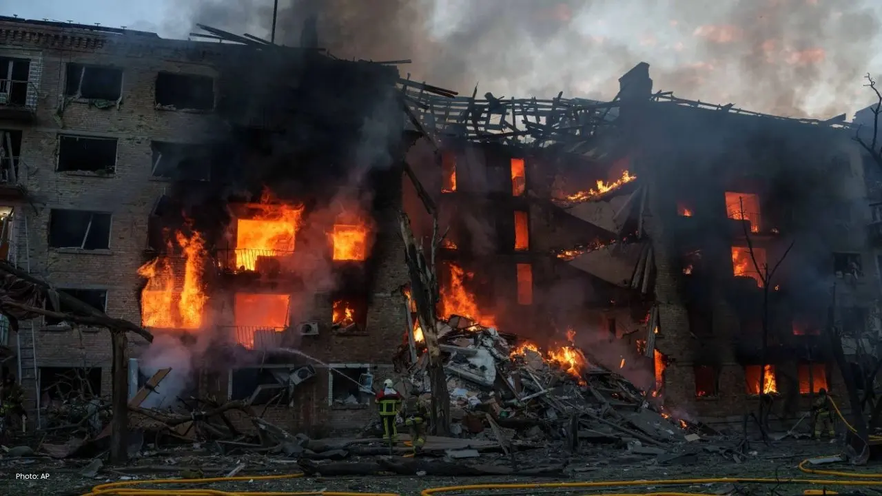 Kyiv Faces Destructive Missile Assault from Russia