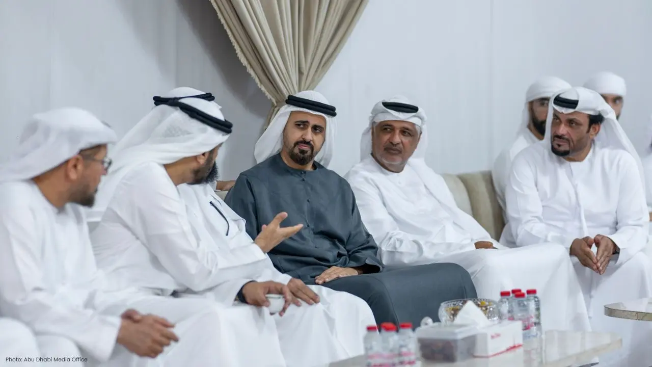 Sheikh Theyab Extends Condolences to Family of Martyr in Dubai