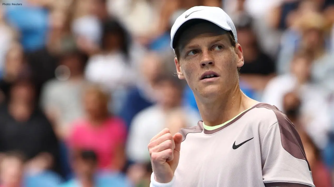 Jannik Sinner Delivers Strong Performance Against Clement Tabur at French Open