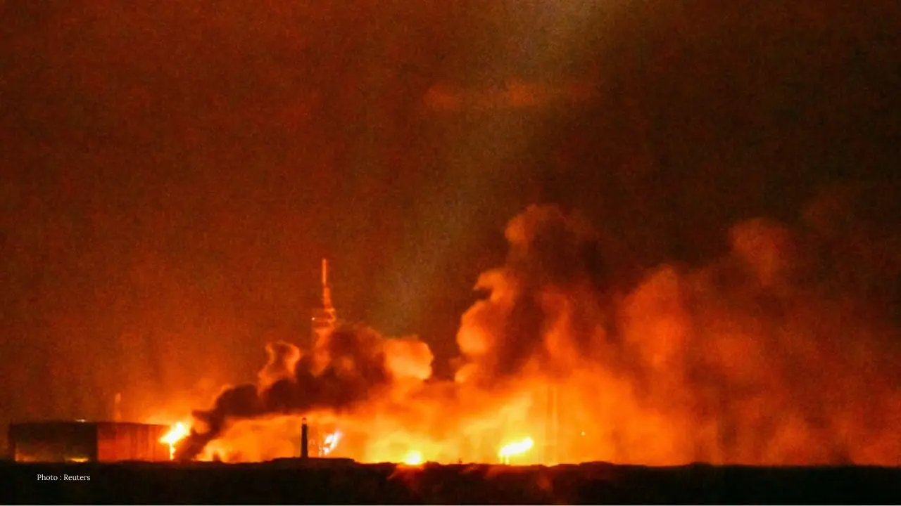 Blue Origin Rocket Explodes Into Huge Ball Of flame On Florida launch Pad