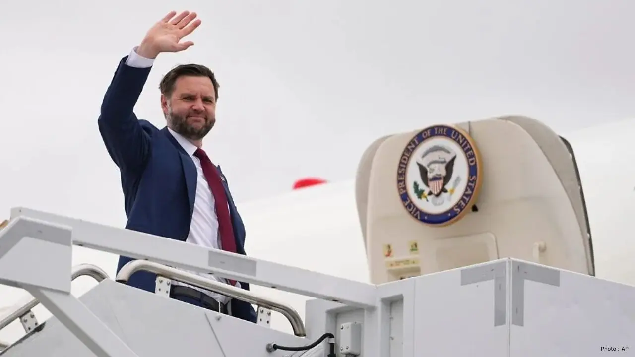 Escalating Tensions: The US and Iran on the Brink After Hormuz Incident