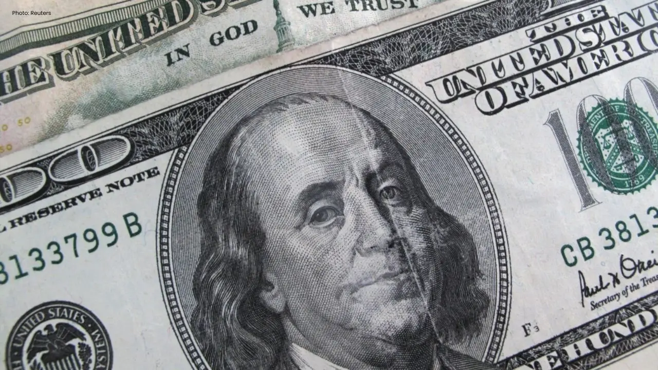 US Dollar Retreats Amid US-Iran Ceasefire Developments
