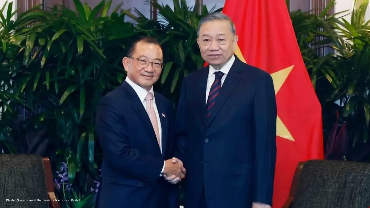 Vietnam's To Lam Forges Stronger Ties with Singapore
