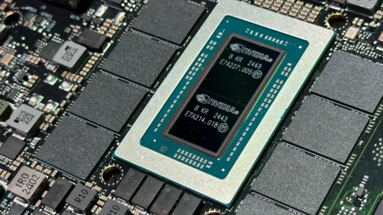 US Says Ban On AI Chip Shipments Applies To Chinese Firms Outside China