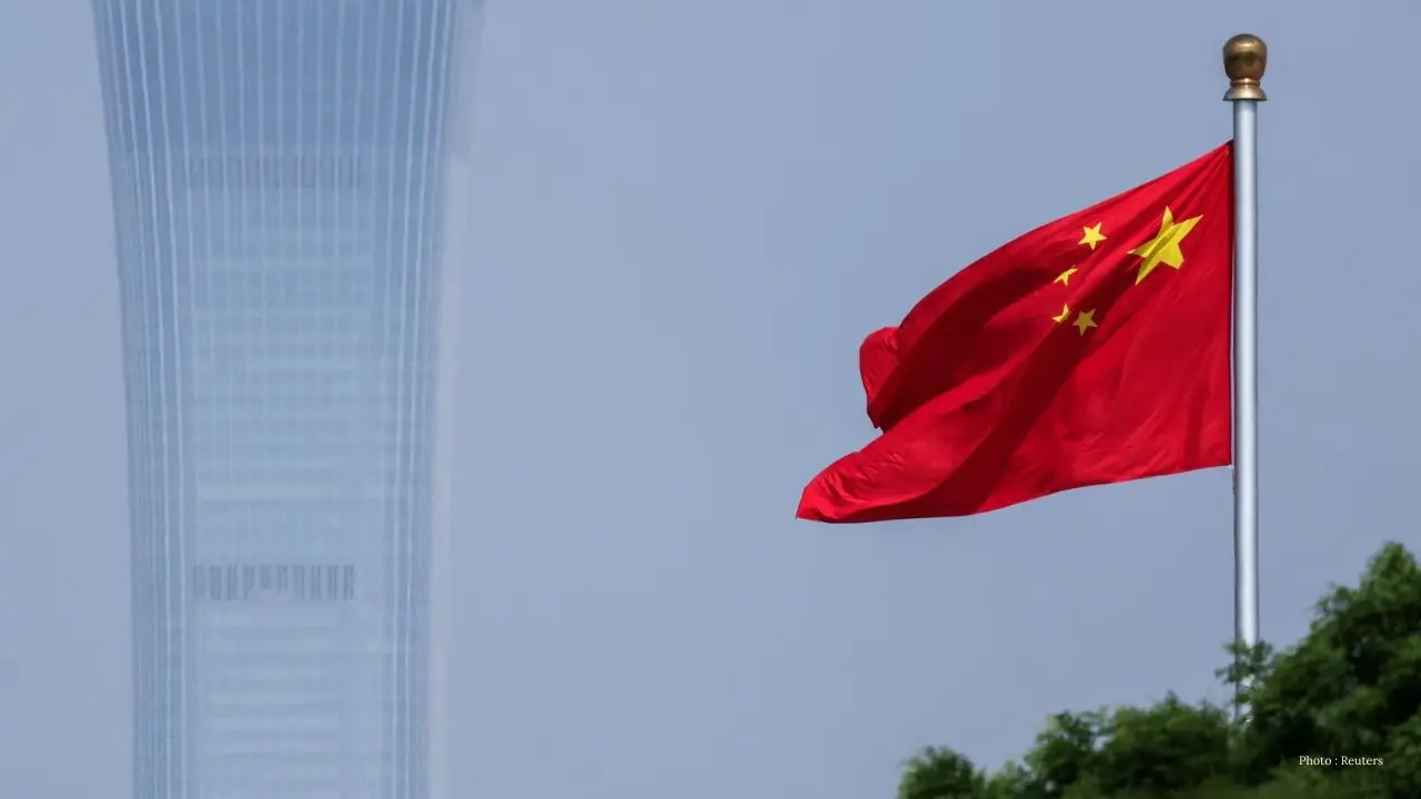 MI5 Warns of Chinese Spy Recruitment Through Job Sites