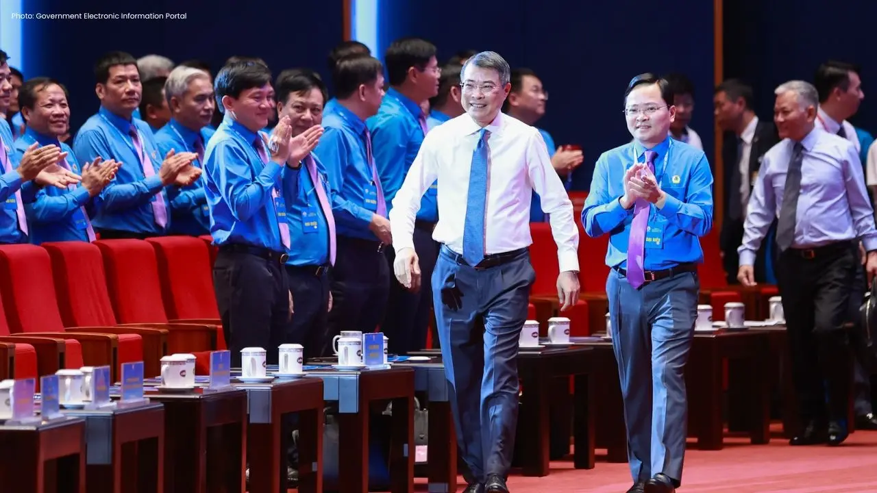 Vietnamese PM Talks Worker Welfare and Productivity at Union Congress