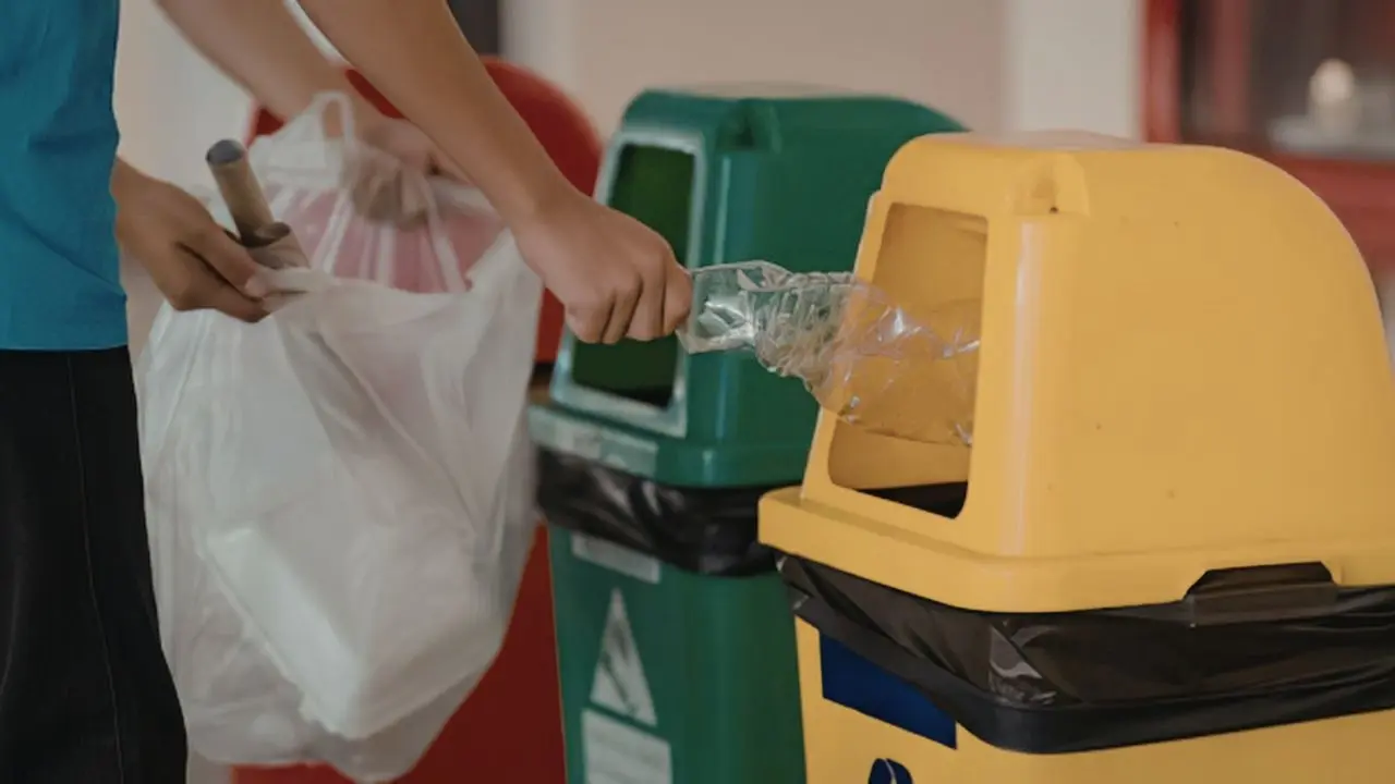 Malaysia's New Rule: Recycling Facilities Required at Malls