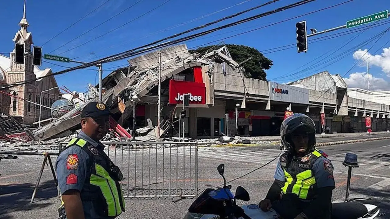 Tragic Earthquake Claims 35 Lives in Southern Philippines